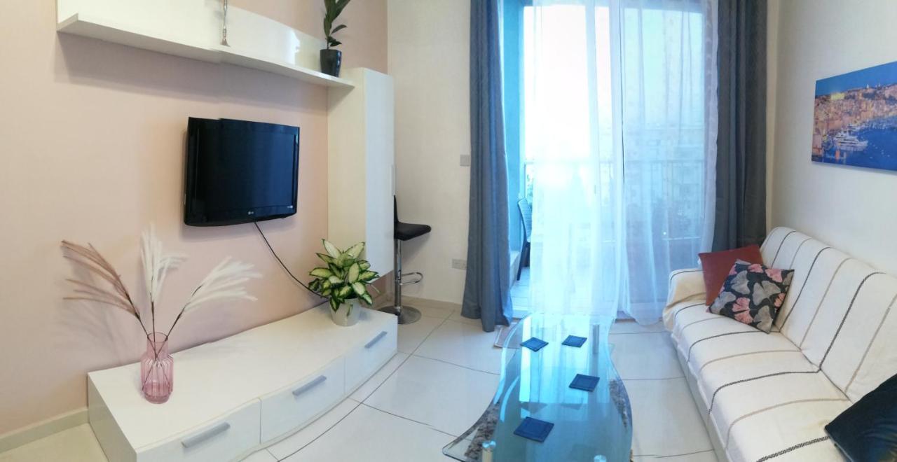 Seabreeze Apartment 세인트폴스베이 외부 사진
